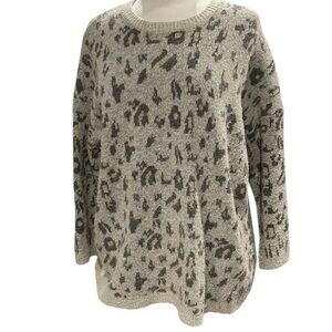 Easel Leopard Print Crew Neck Sweater SZ L Tan Grey